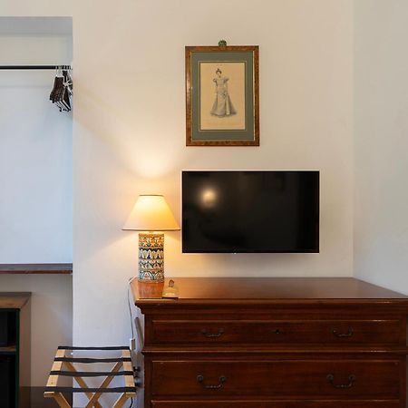 Bed and Breakfast Borgia Di Firenze Exterior foto